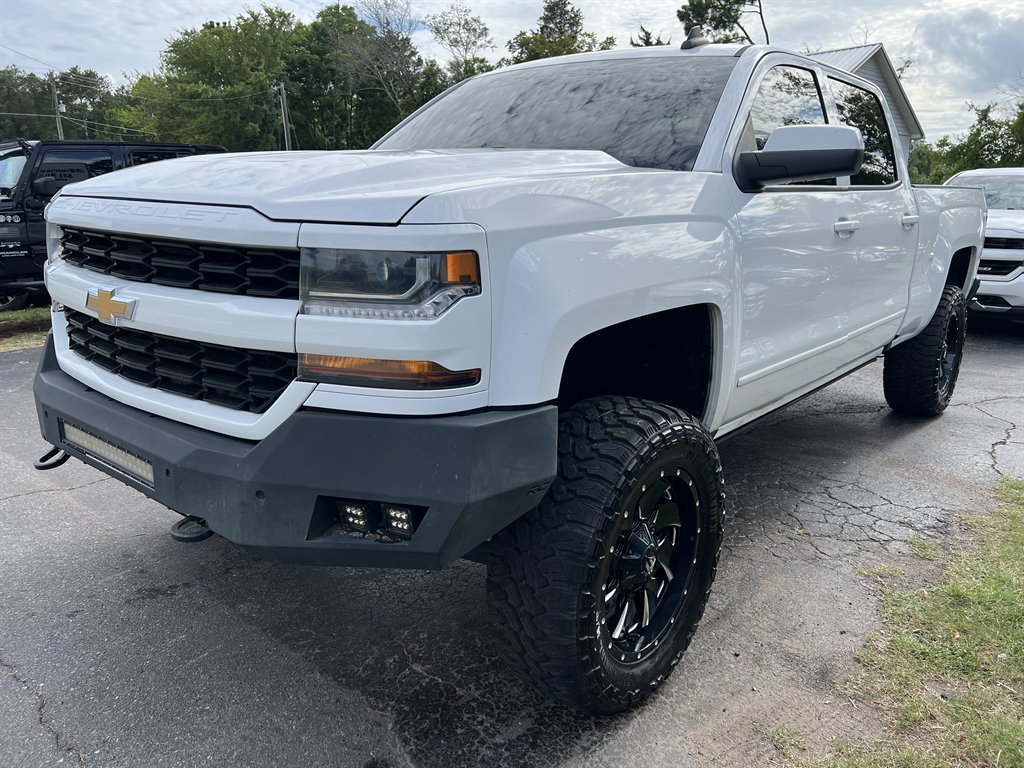 2016 Chevrolet Silverado - $24,995