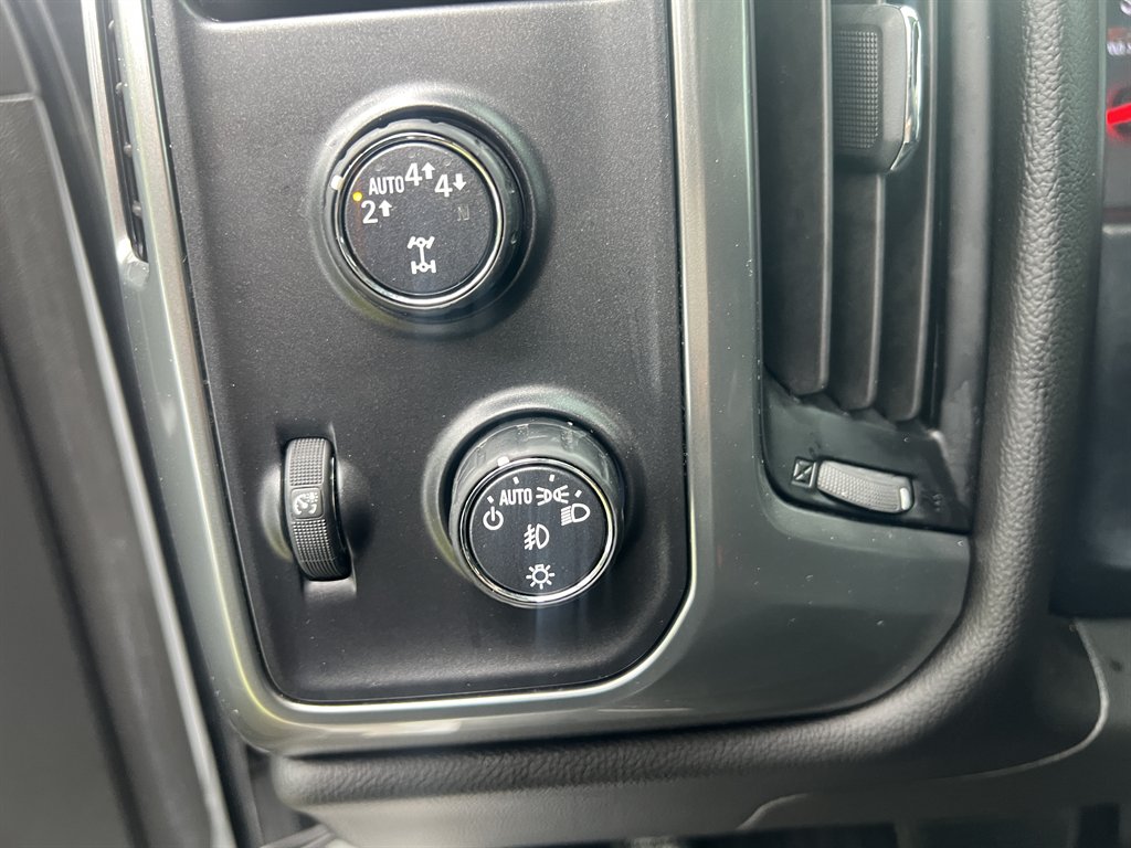 2018 Chevrolet Silverado - $22,995