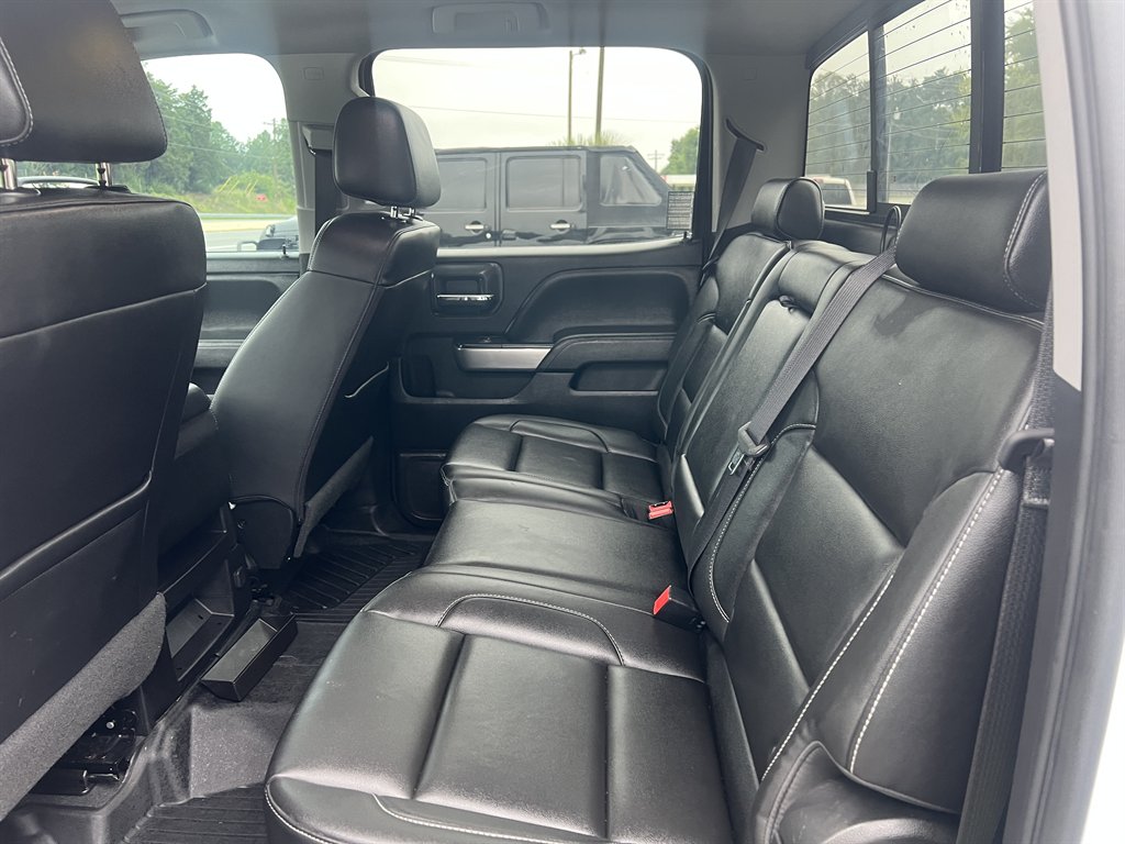 2018 Chevrolet Silverado - $22,995
