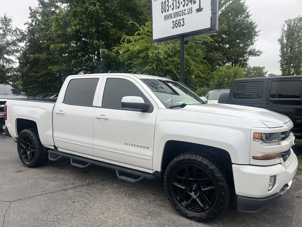 2018 Chevrolet Silverado - $22,995