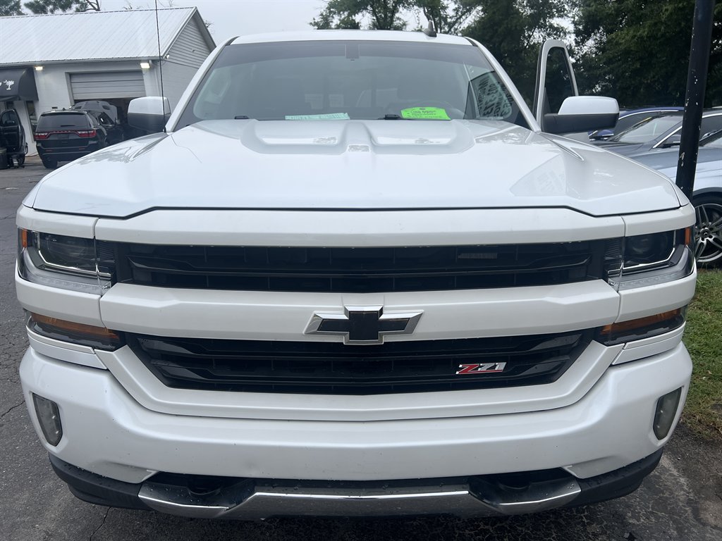 2018 Chevrolet Silverado - $22,995