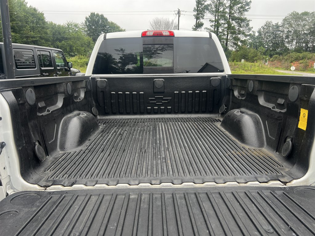 2018 Chevrolet Silverado - $22,995