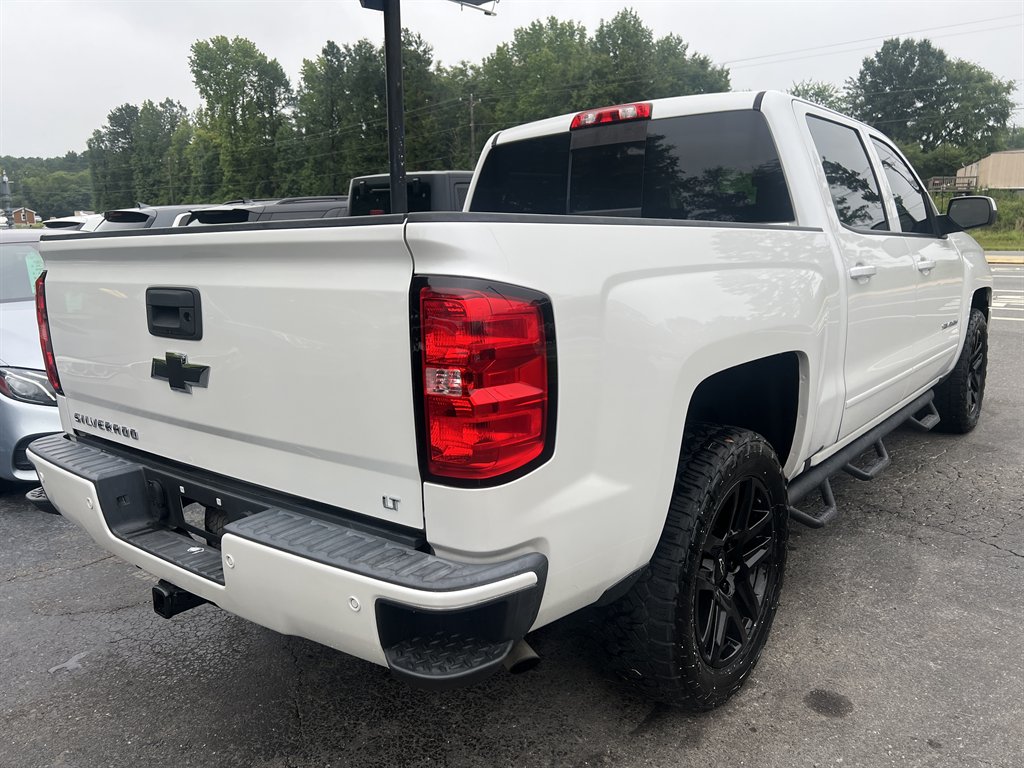 2018 Chevrolet Silverado - $22,995