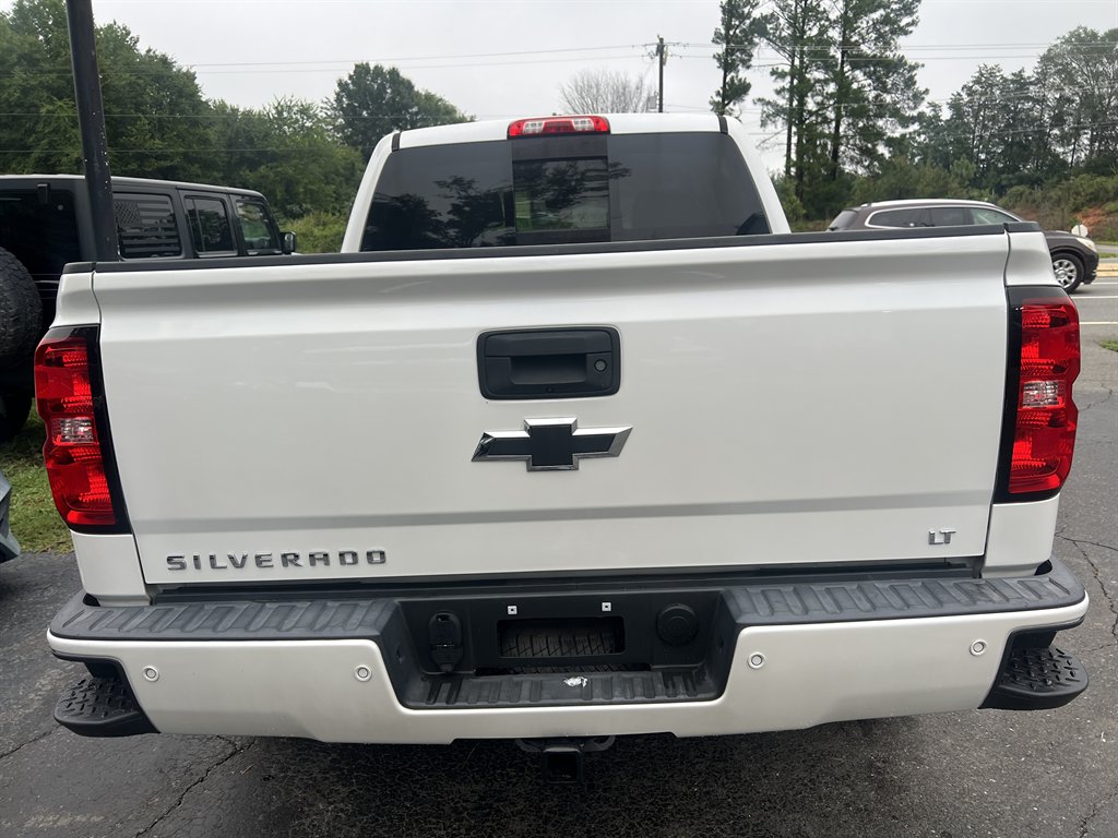 2018 Chevrolet Silverado - $22,995