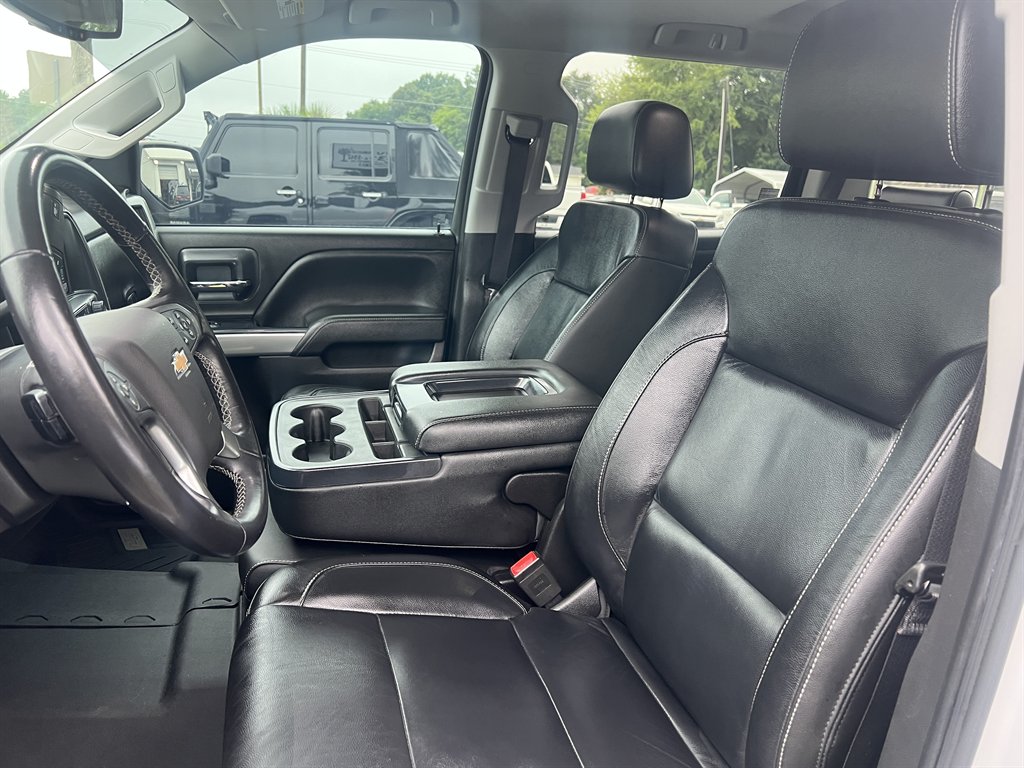 2018 Chevrolet Silverado - $22,995