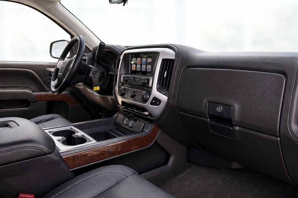 2017 GMC Sierra - $25,995