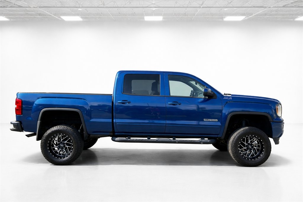 2017 GMC Sierra - $25,995