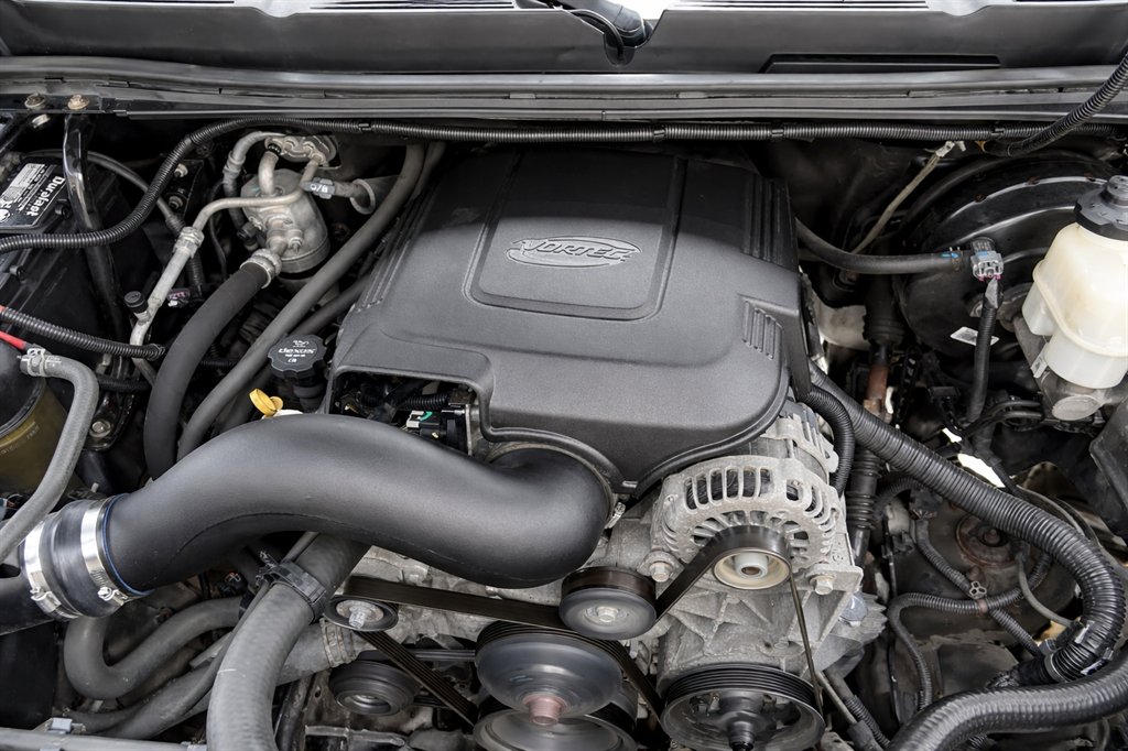 2013 Chevrolet Silverado - $20,995