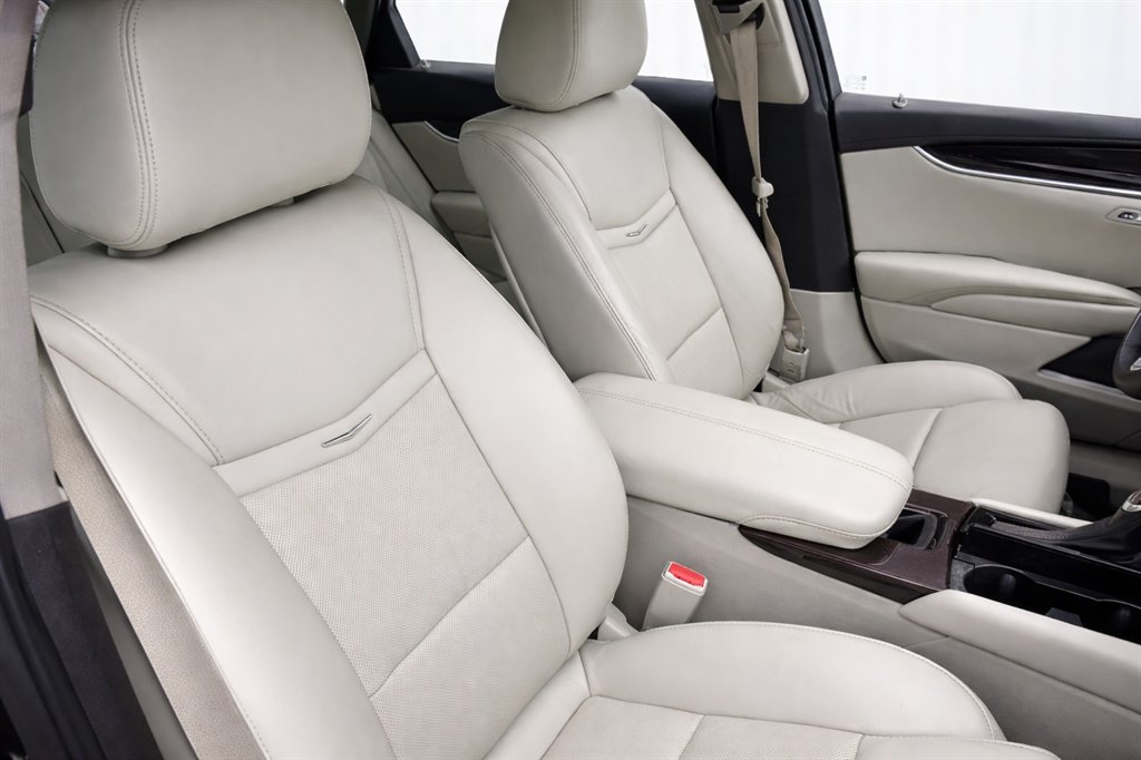 2017 Cadillac XTS - $17,995