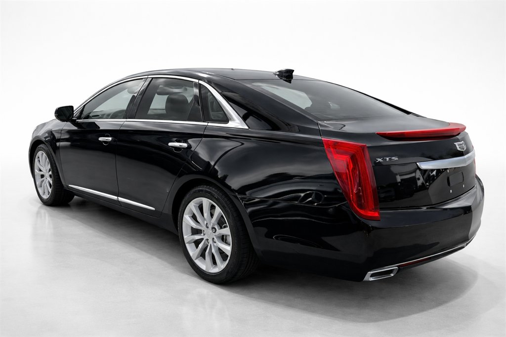 2017 Cadillac XTS - $17,995