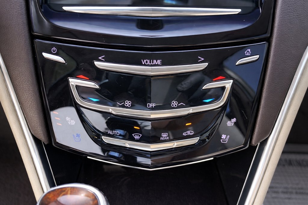 2017 Cadillac XTS - $17,995