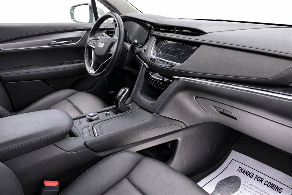 2021 Cadillac XT6 - $27,995