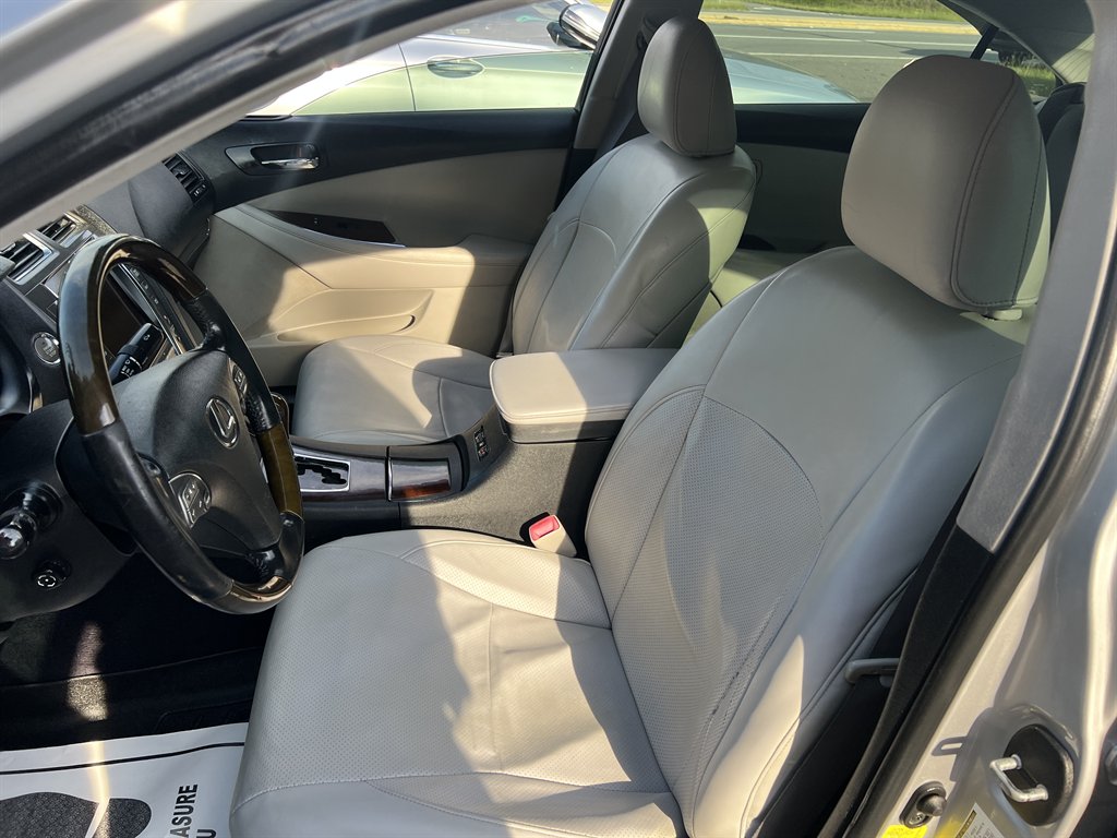 2012 Lexus ES - $5,995