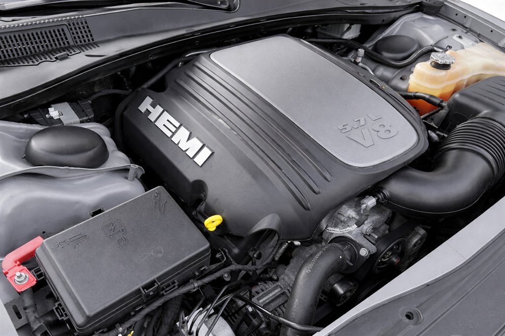 2019 Chrysler 300 - $14,995