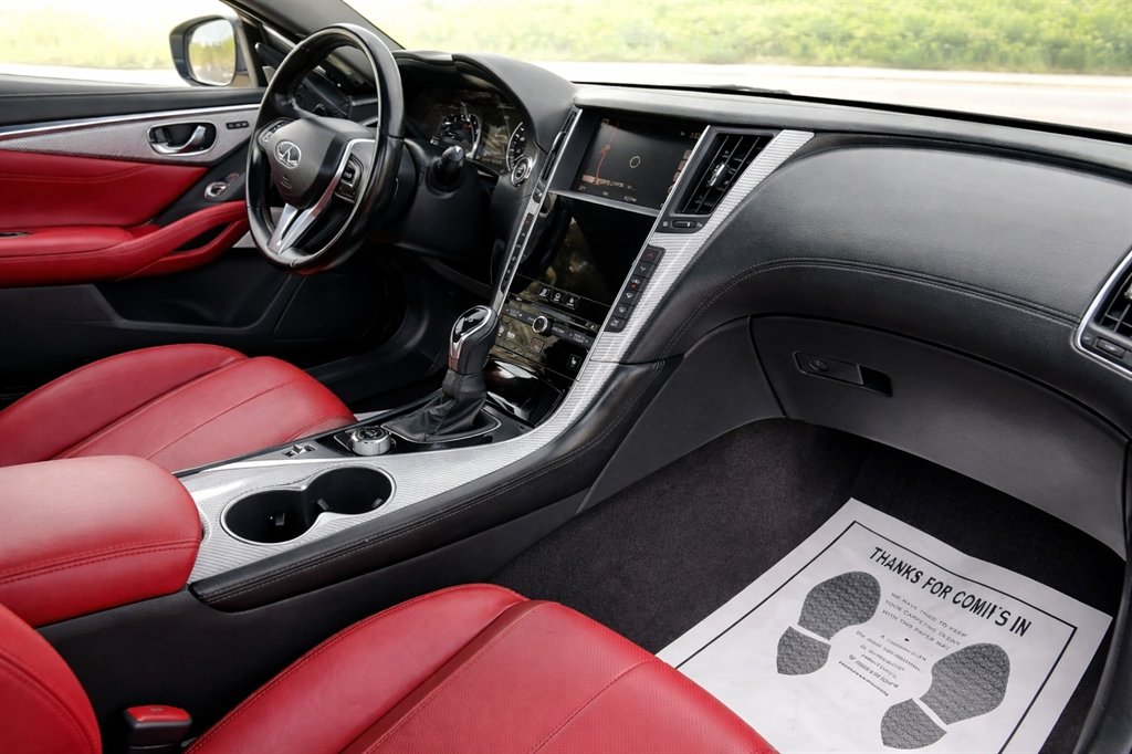2018 INFINITI Q60 - $28,995