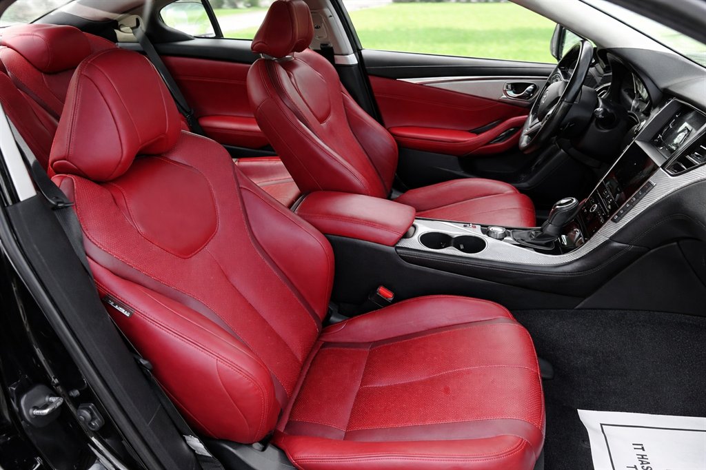 2018 INFINITI Q60 - $28,995