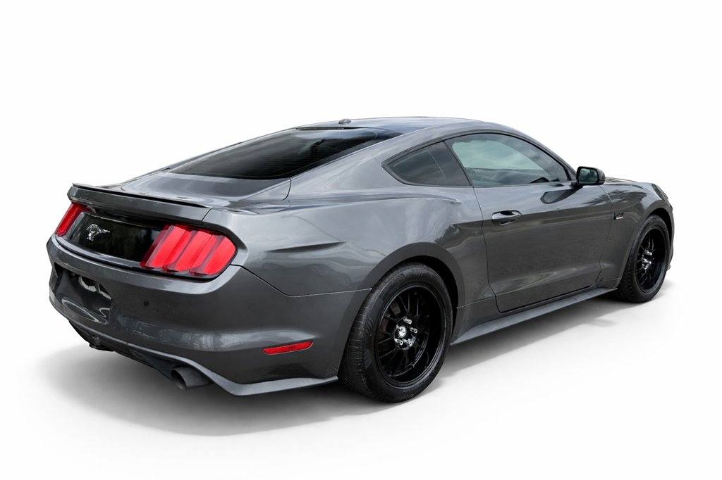 2016 Ford Mustang - $11,995
