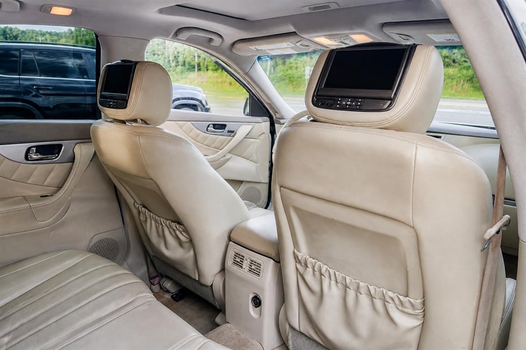 2017 INFINITI QX70 - $12,995
