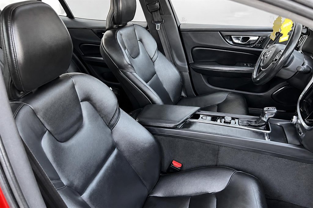 2019 Volvo S60 - $17,995