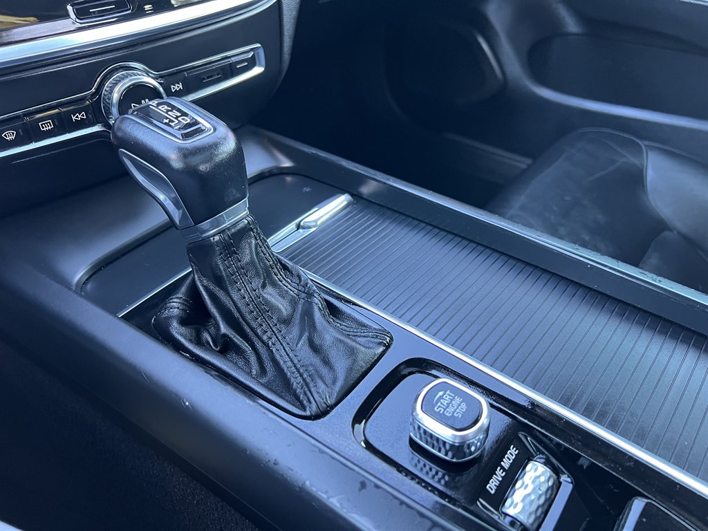 2019 Volvo S60 - $17,995