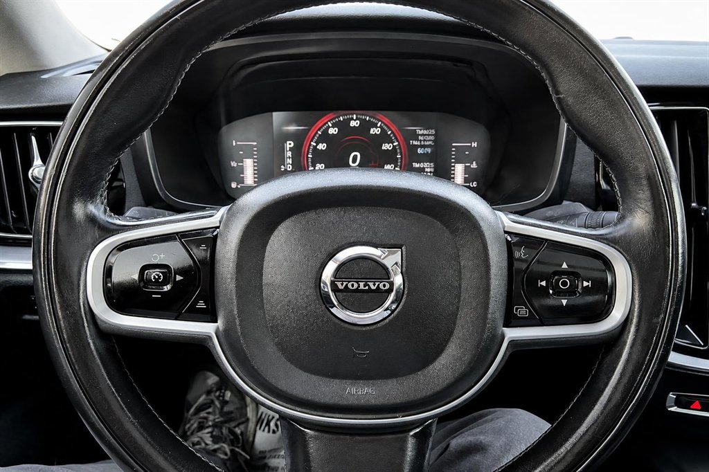 2019 Volvo S60 - $17,995