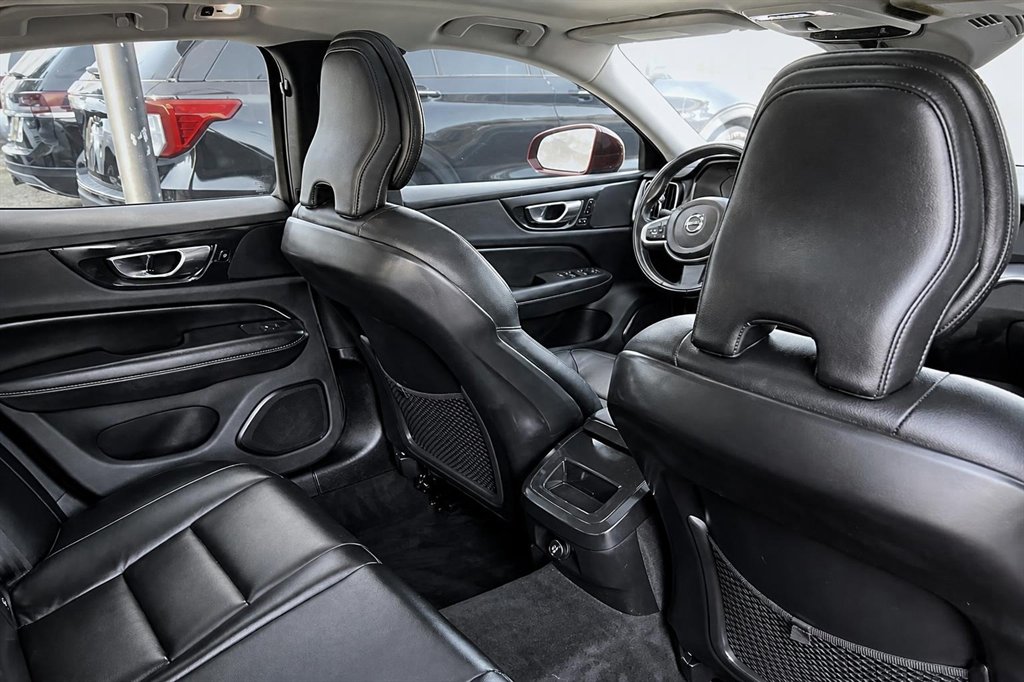 2019 Volvo S60 - $17,995