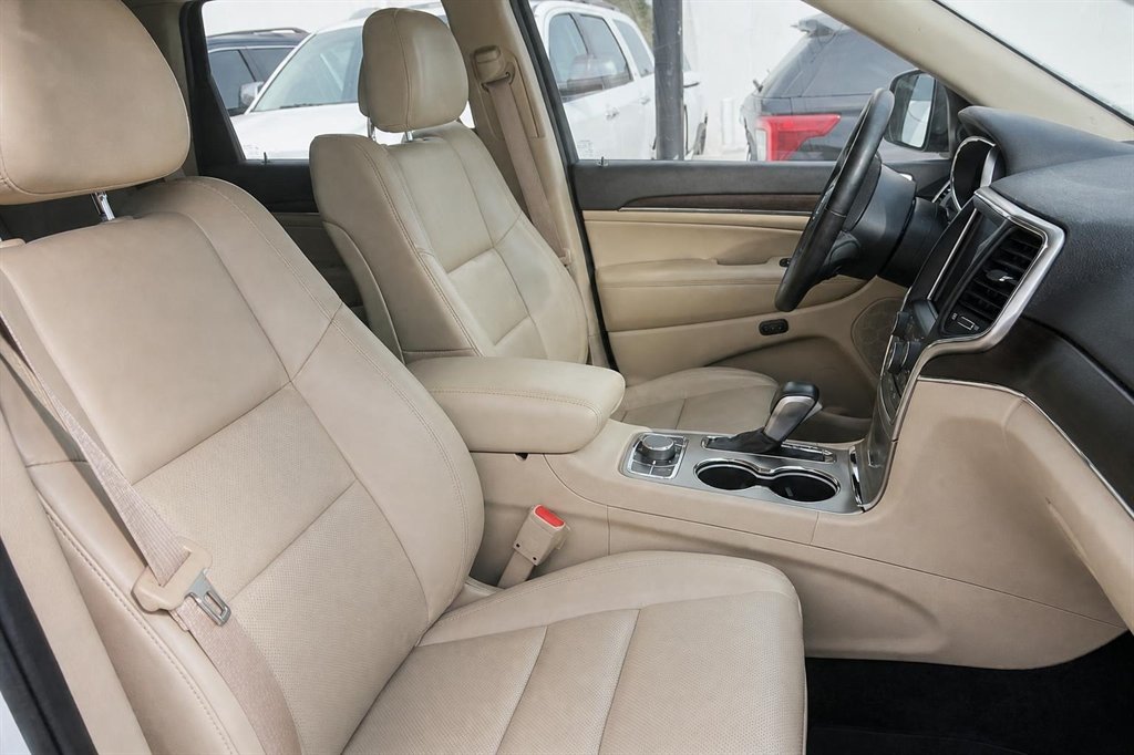 2018 Jeep Cherokee - $24,995