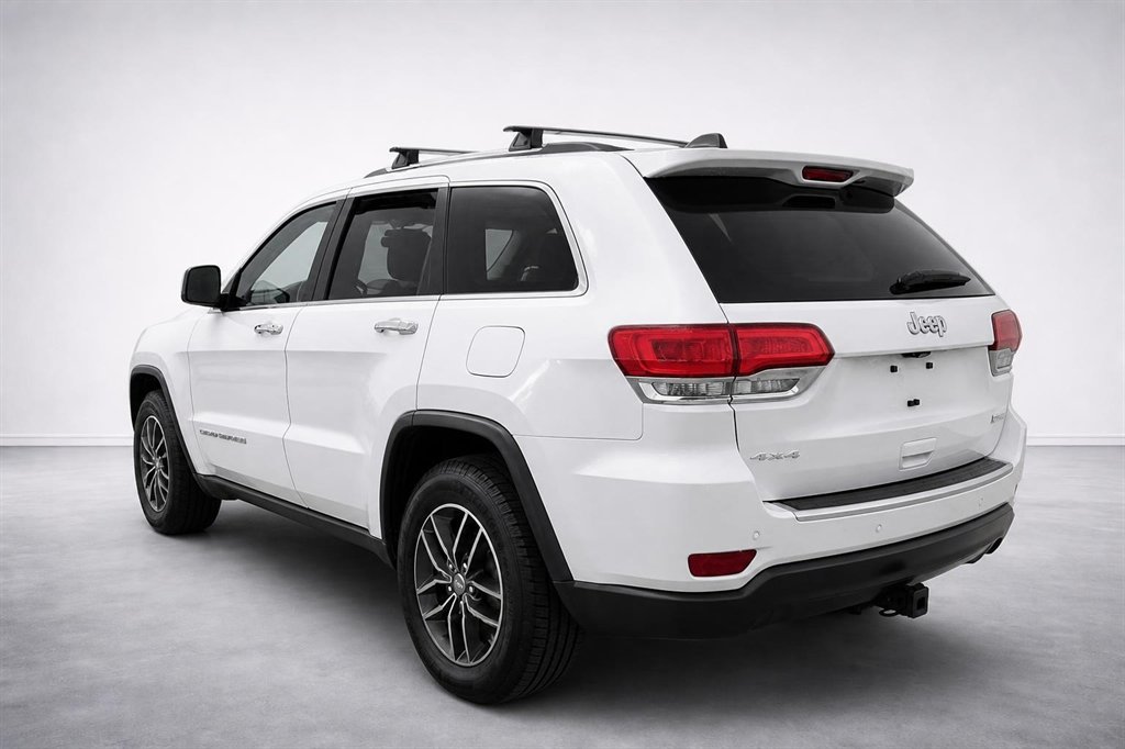 2018 Jeep Cherokee - $24,995