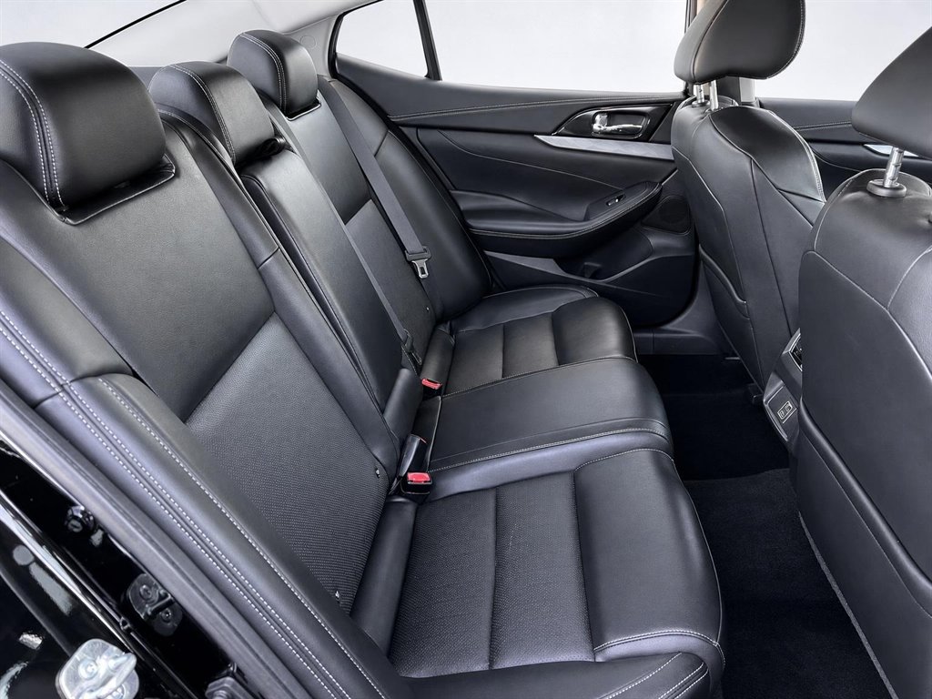 2018 Nissan Maxima - $19,995