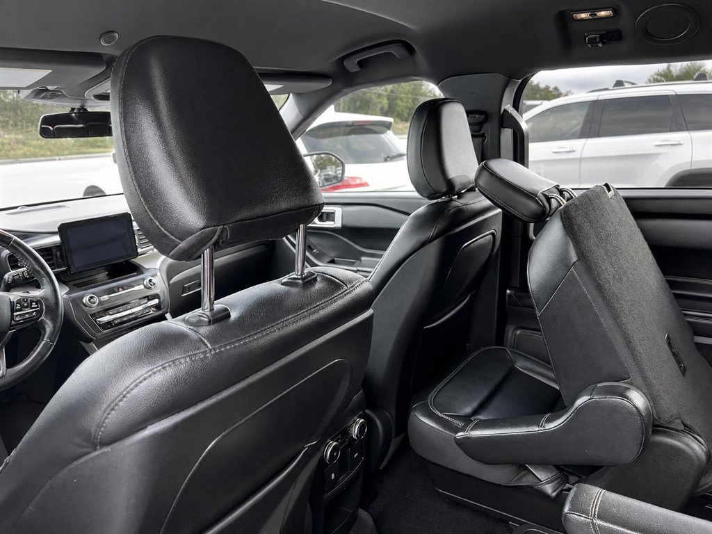 2020 Ford Explorer - $19,995