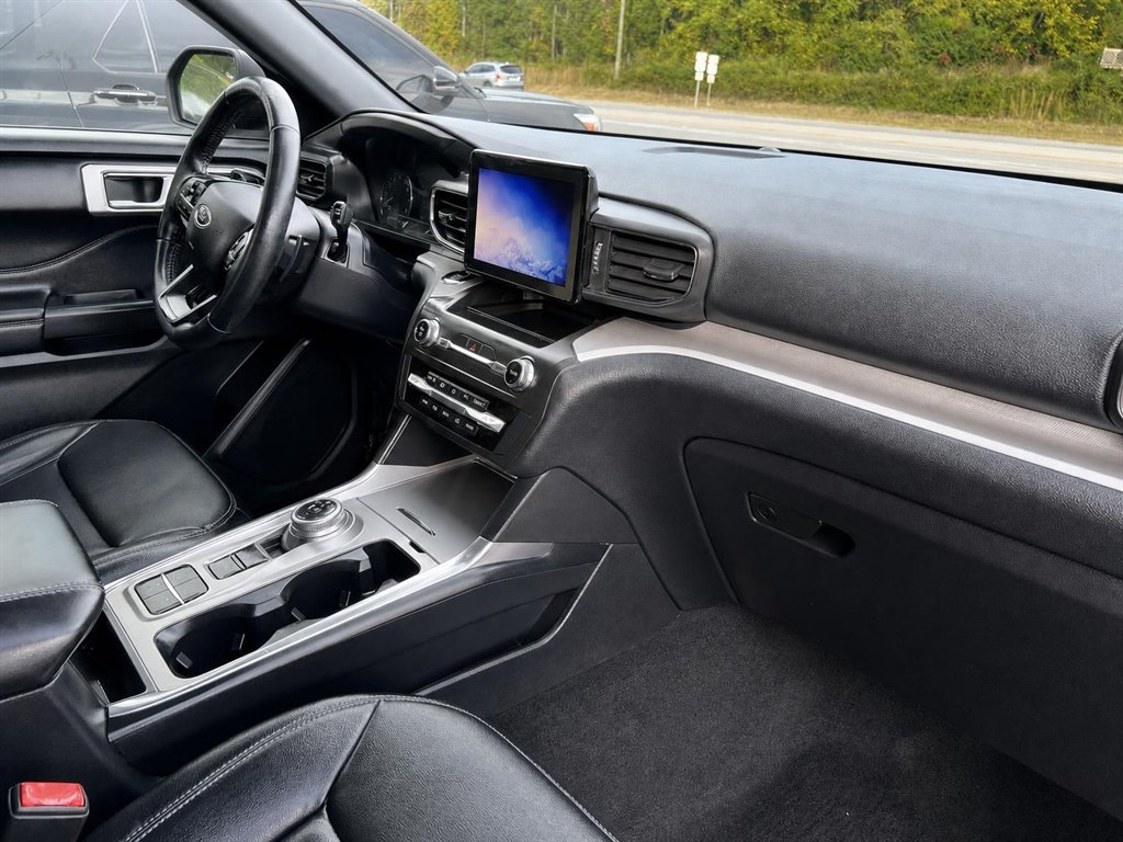 2020 Ford Explorer - $19,995