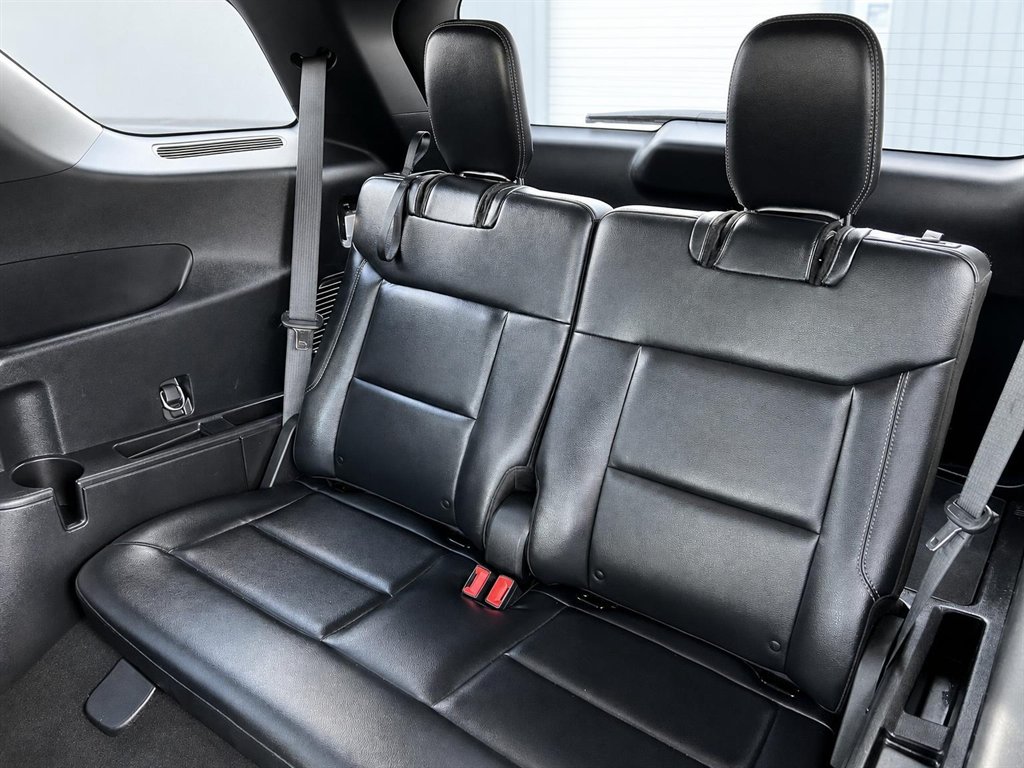 2020 Ford Explorer - $19,995