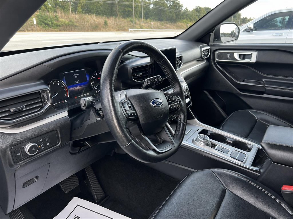 2020 Ford Explorer - $19,995