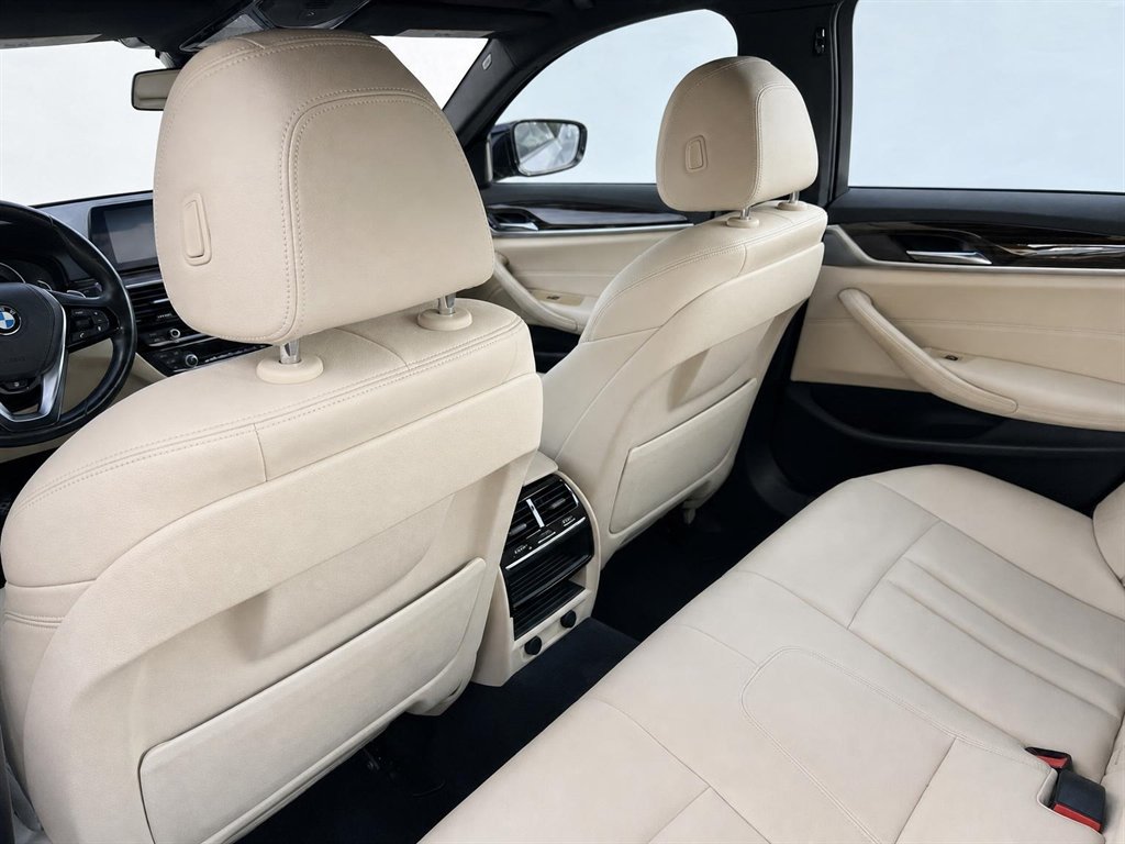 2019 BMW 530i - $18,995