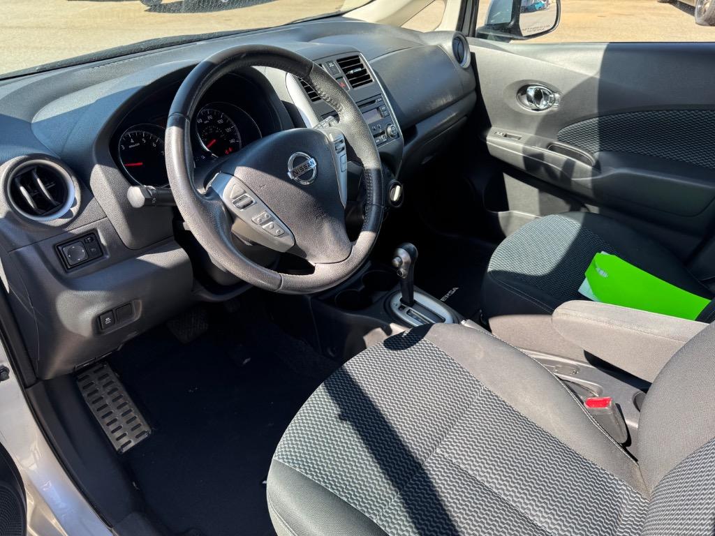 2013 Nissan Versa 1.6 S photo
