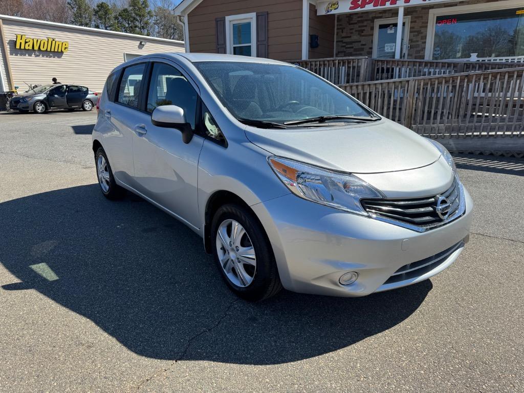 2013 Nissan Versa 1.6 S photo