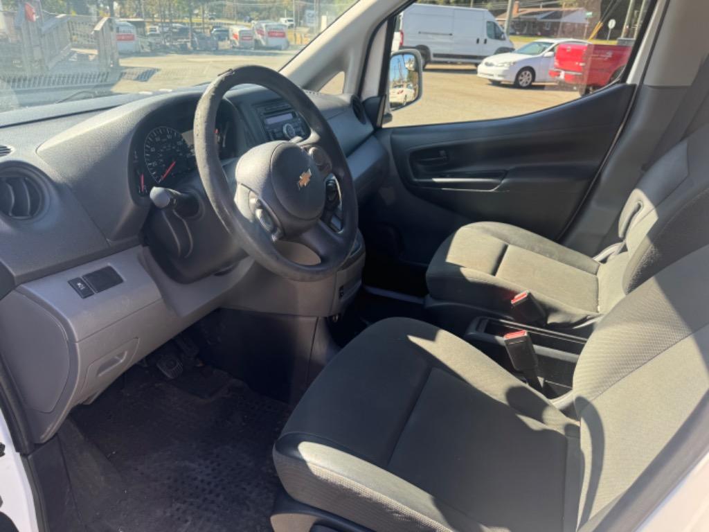 2005 Ford E-150  photo