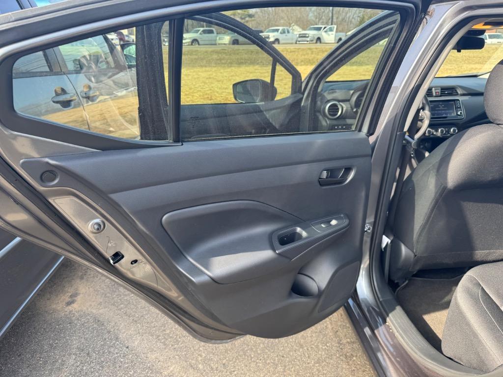 2024 Nissan Versa S photo