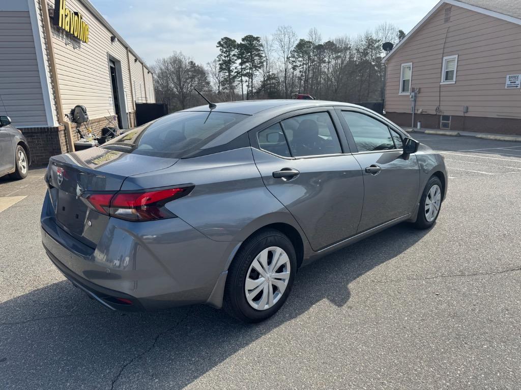 2024 Nissan Versa S photo