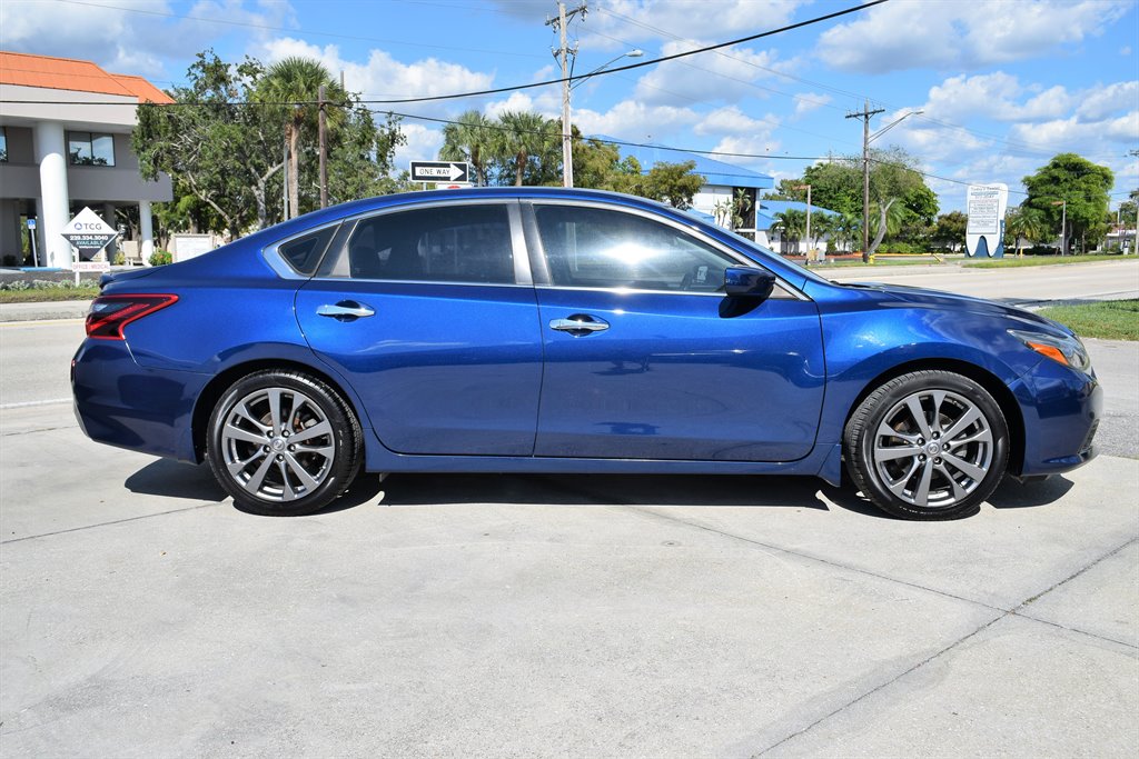 2024 Nissan Sentra SV photo 24