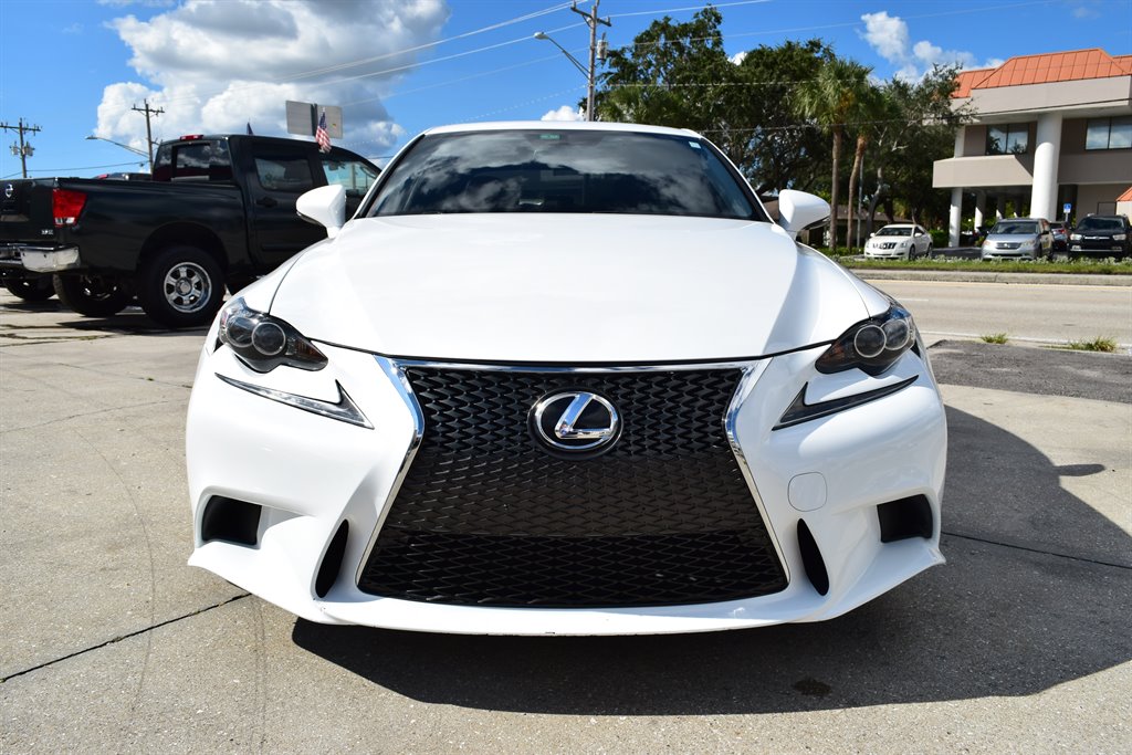 2015 Lexus IS 250 photo