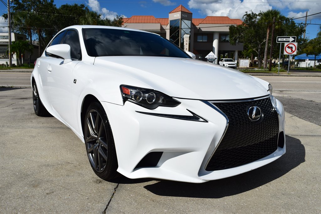 2015 Lexus IS 250 photo