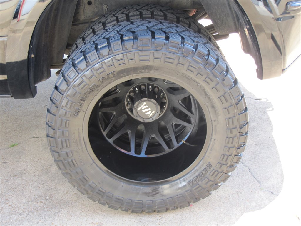 2015 RAM 3500 Laramie photo