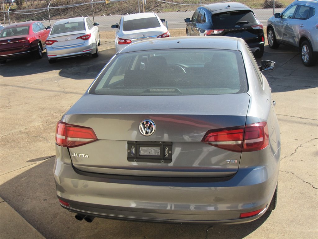 2017 Volkswagen Jetta S photo