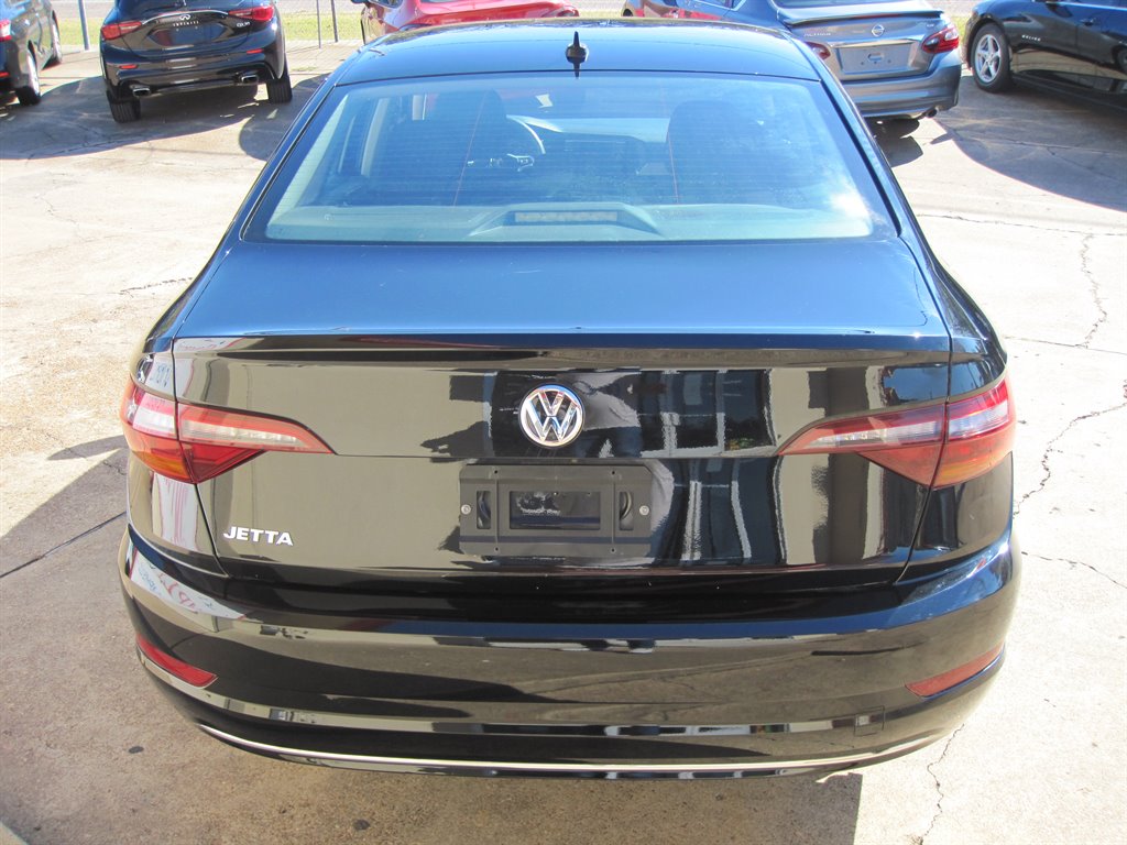 2019 Volkswagen Jetta S photo