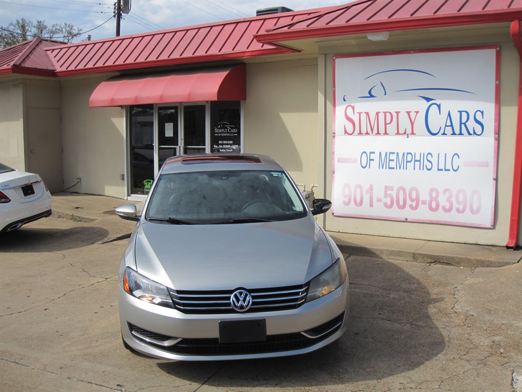 2012 Volkswagen Passat SE photo