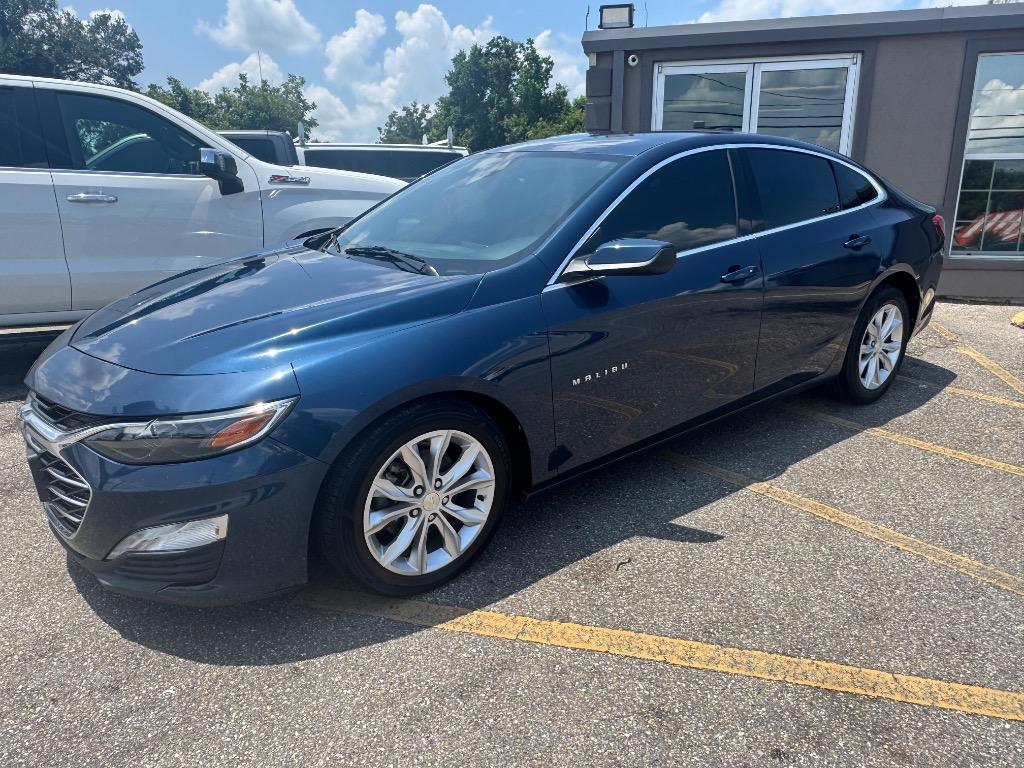 2020 Chevrolet Malibu - $13,995