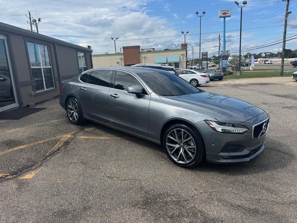 2018 Volvo S90 - $20,995