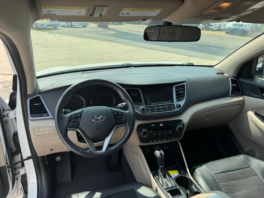 2016 Hyundai Tucson - $11,575
