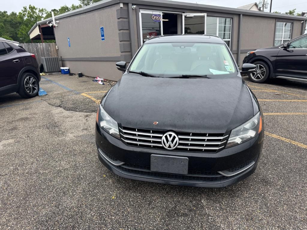 2015 Volkswagen Passat - $8,400